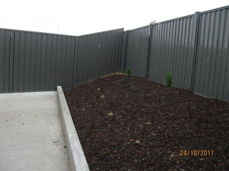 27 Victoria Parade, Mawson Lakes SA 5095