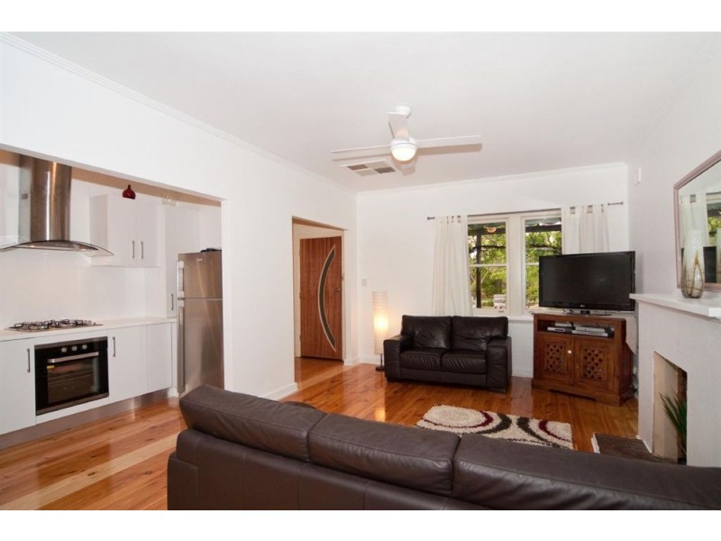 1 Hay Street, Lower Mitcham SA 5062