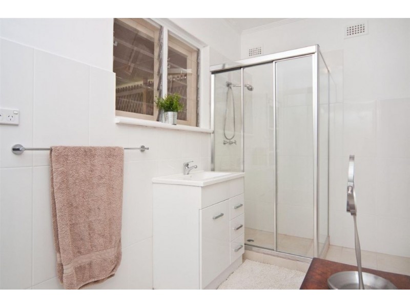 1 Hay Street, Lower Mitcham SA 5062