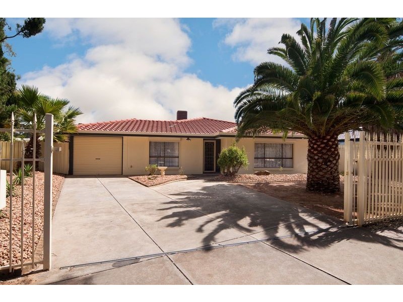 10 Banksia Crescent, Parafield Gardens SA 5107