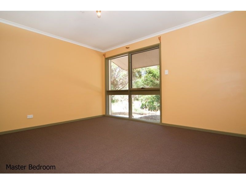 9 Alpine Rd, Happy Valley SA 5159