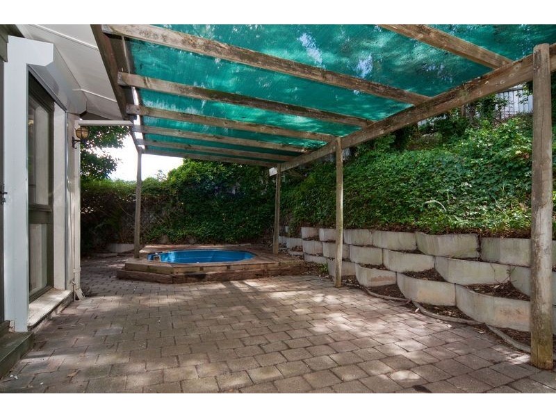 9 Alpine Rd, Happy Valley SA 5159