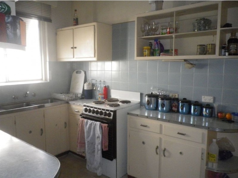 148 Avenue Road, Clarence Gardens SA 5039