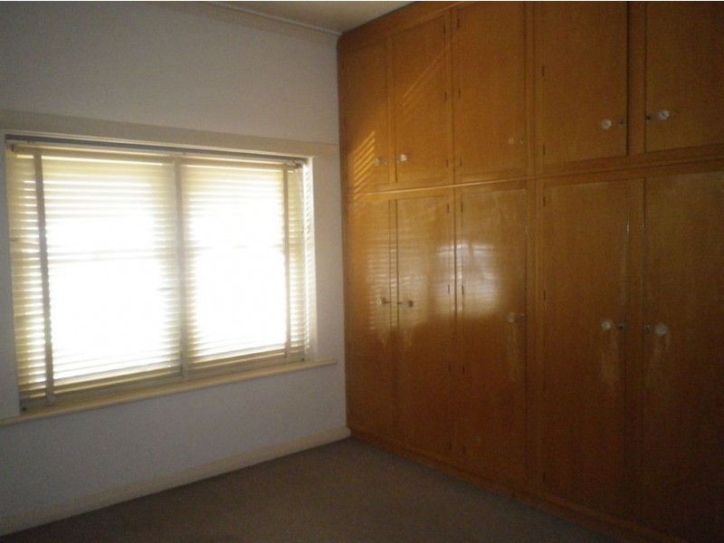 148 Avenue Road, Clarence Gardens SA 5039