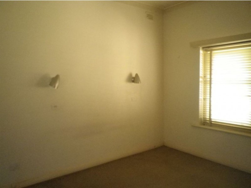 148 Avenue Road, Clarence Gardens SA 5039