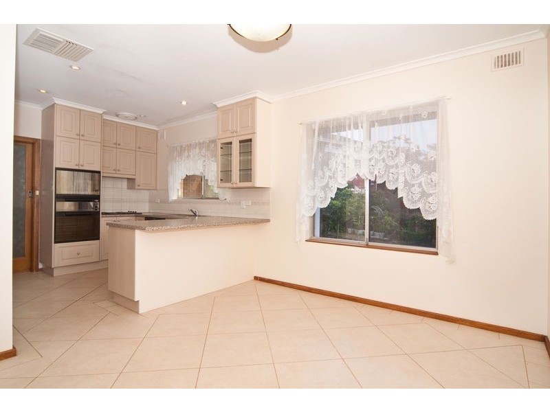 8 Panorama Drive, Panorama SA 5041