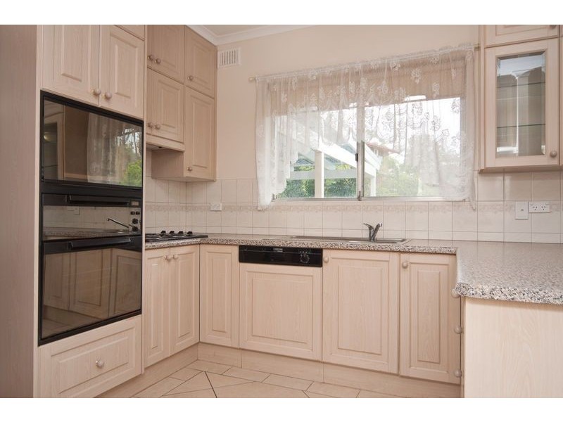 8 Panorama Drive, Panorama SA 5041