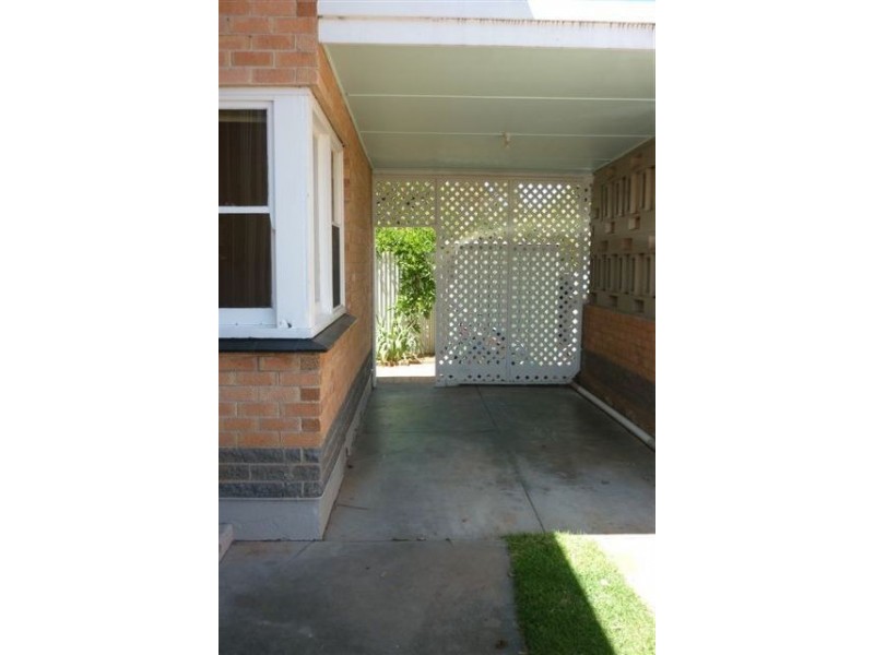 8/4 Butler Avenue, Lower Mitcham SA 5062