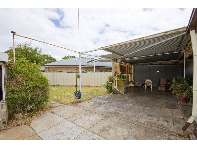 32 Pemberton Street, Oaklands Park SA 5046