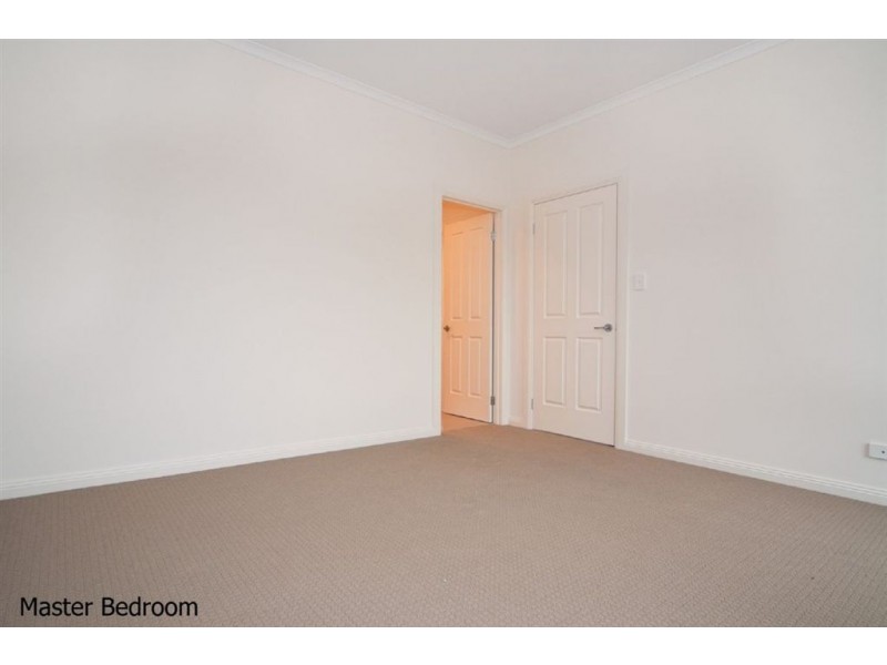 4/82A Wilpena Terrace, Kilkenny SA 5009