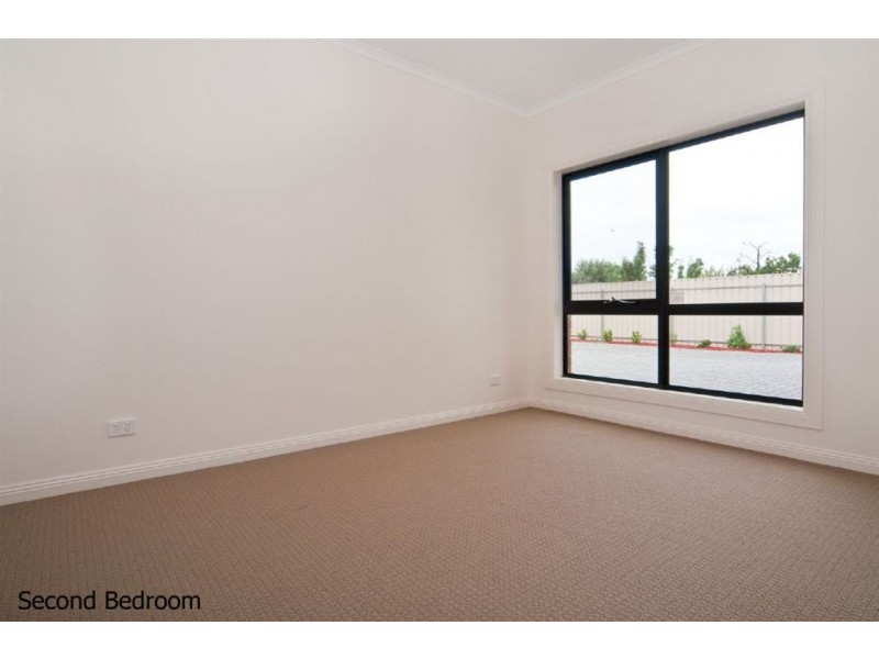 4/82A Wilpena Terrace, Kilkenny SA 5009