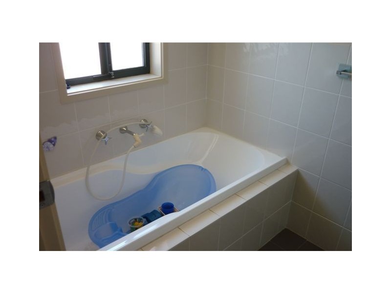 11 Rotorua Avenue, Park Holme SA 5043