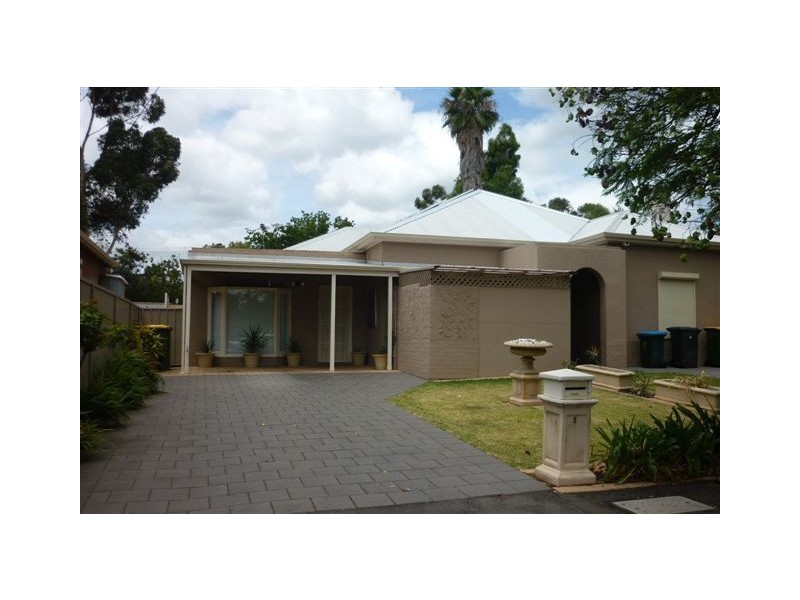 3 Price Avenue, Lower Mitcham SA 5062