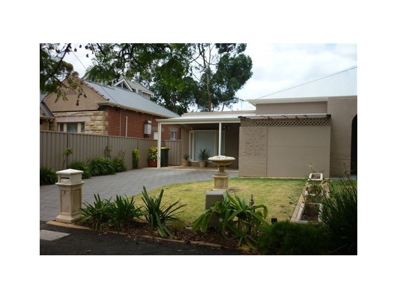 3 Price Avenue, Lower Mitcham SA 5062