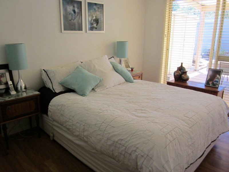 3 Price Avenue, Lower Mitcham SA 5062