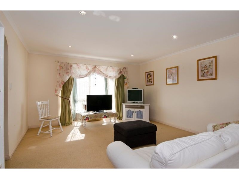 96 RM Williams Drive, Walkley Heights SA 5098