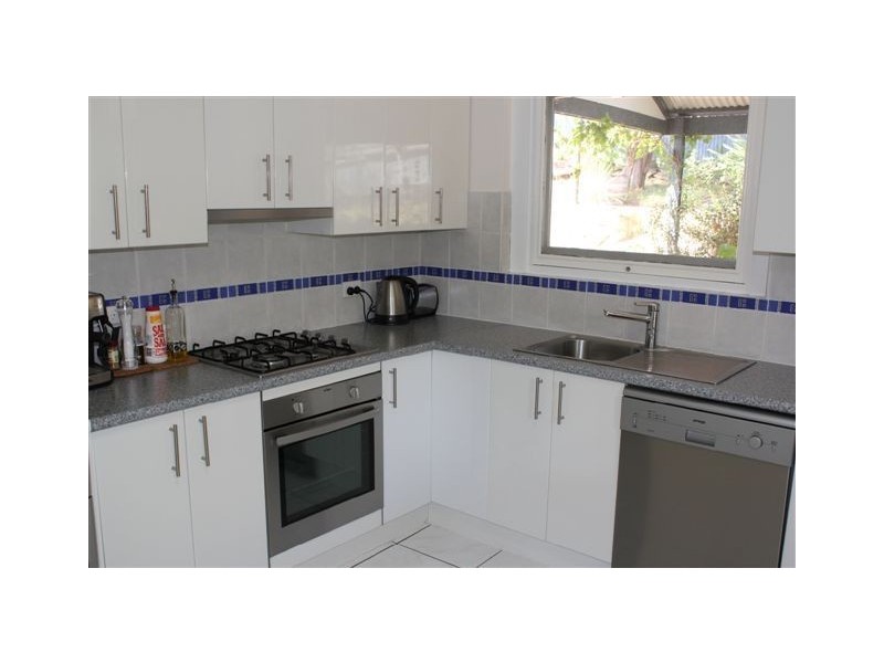 58 Down Drive, Valley View SA 5093