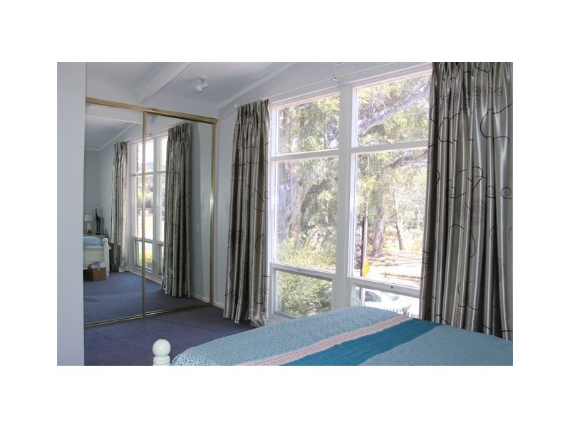 58 Down Drive, Valley View SA 5093