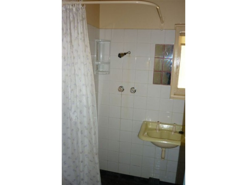 3 Crozier Ave, Oaklands Park SA 5046