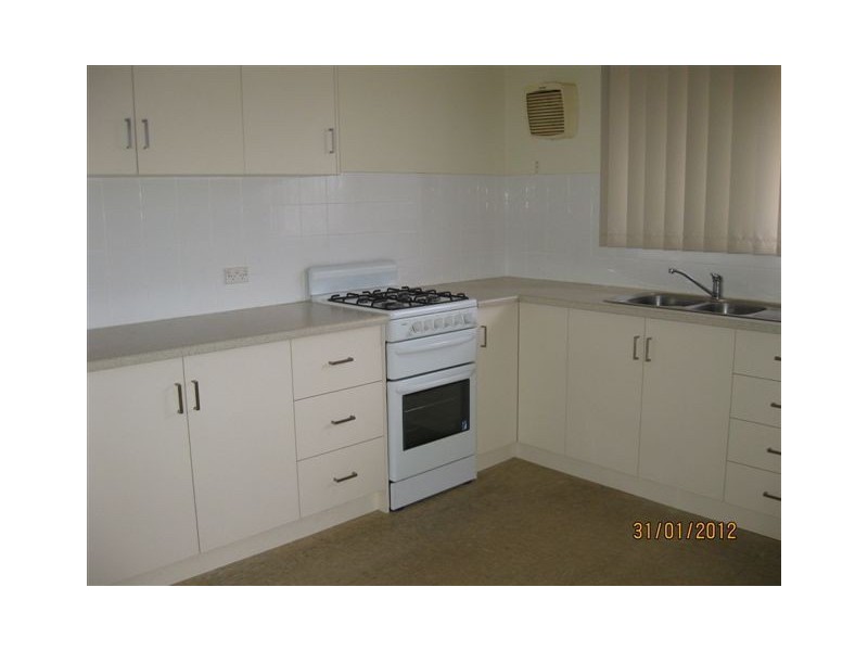 34 Poznan Crescent, Hackham West SA 5163