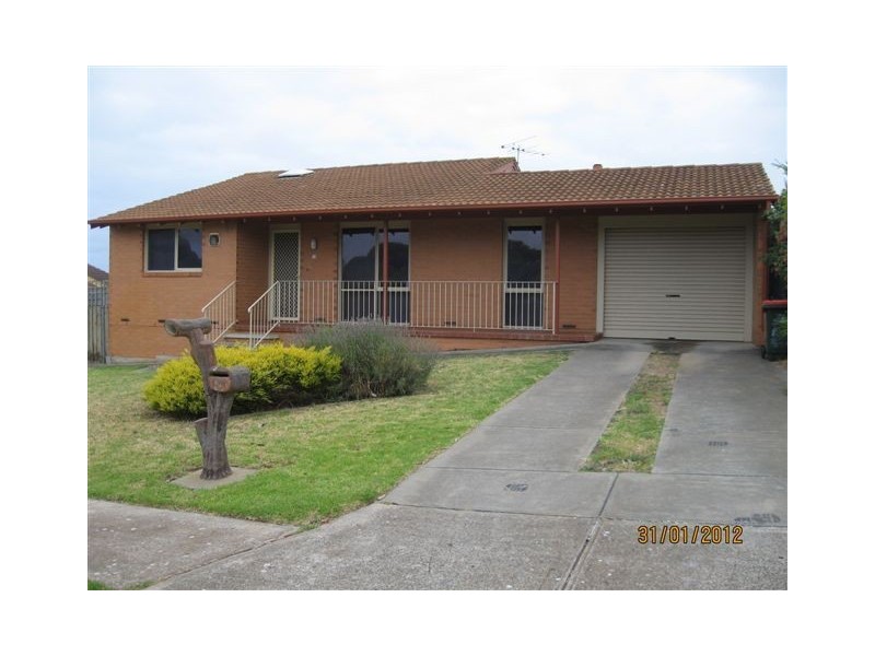 34 Poznan Crescent, Hackham West SA 5163