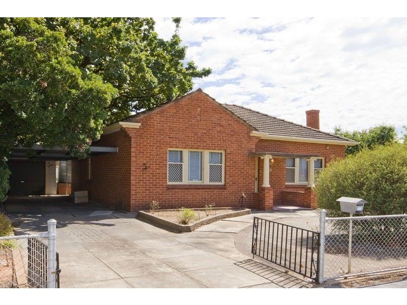 5 North Parade, Kingswood SA 5062