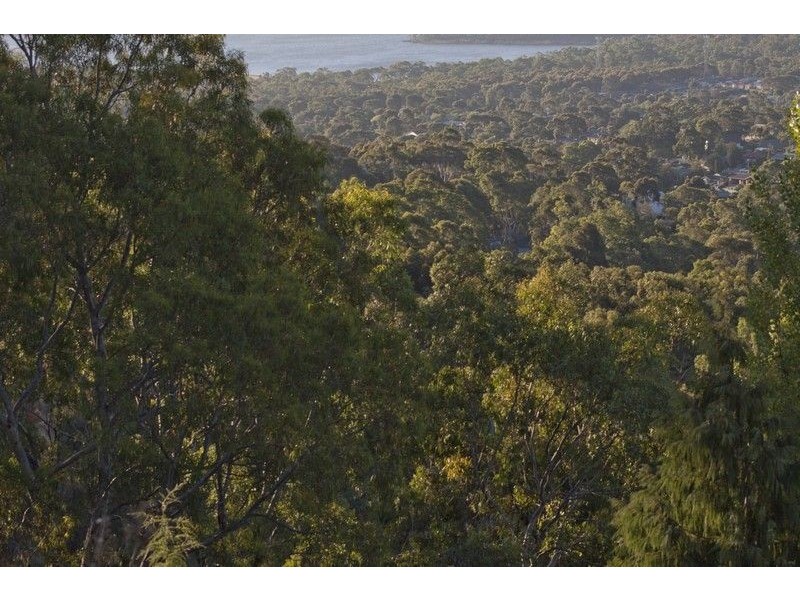 8 Kevin Court, Happy Valley SA 5159