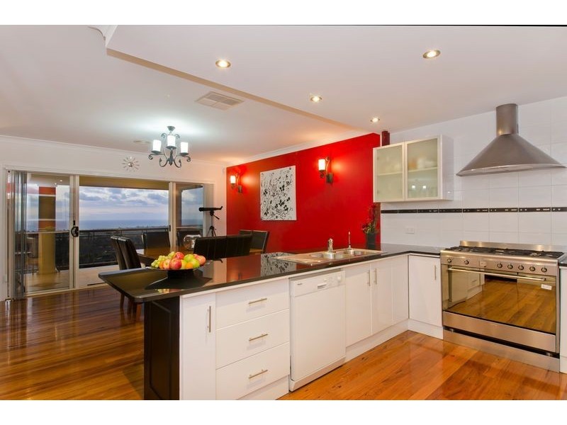 9 Harrier Court, Darlington SA 5047