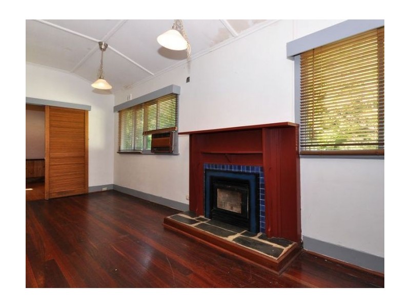 28 Myrtle Road, Hawthorndene SA 5051