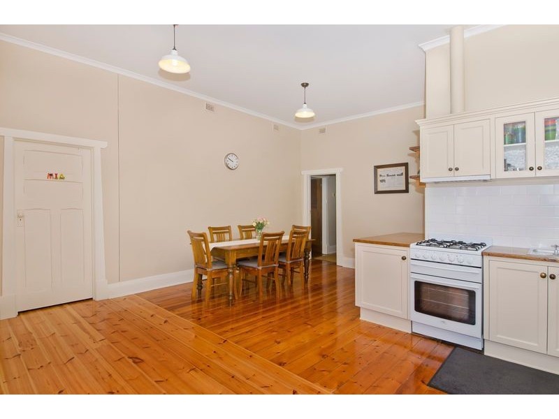 59 Avenue Road, Cumberland Park SA 5041