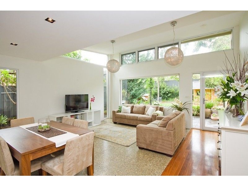 5 Price Avenue, Lower Mitcham SA 5062
