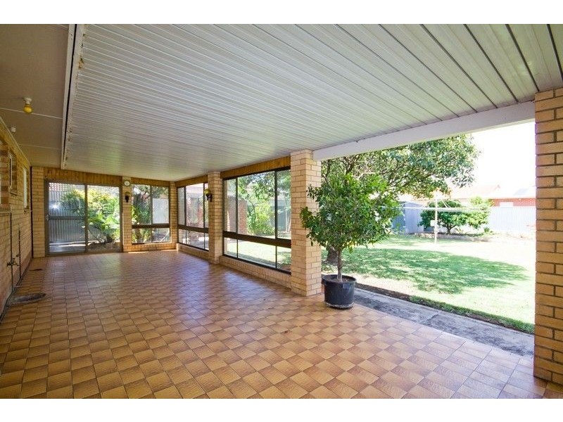 8 Hope Street, Daw Park SA 5041