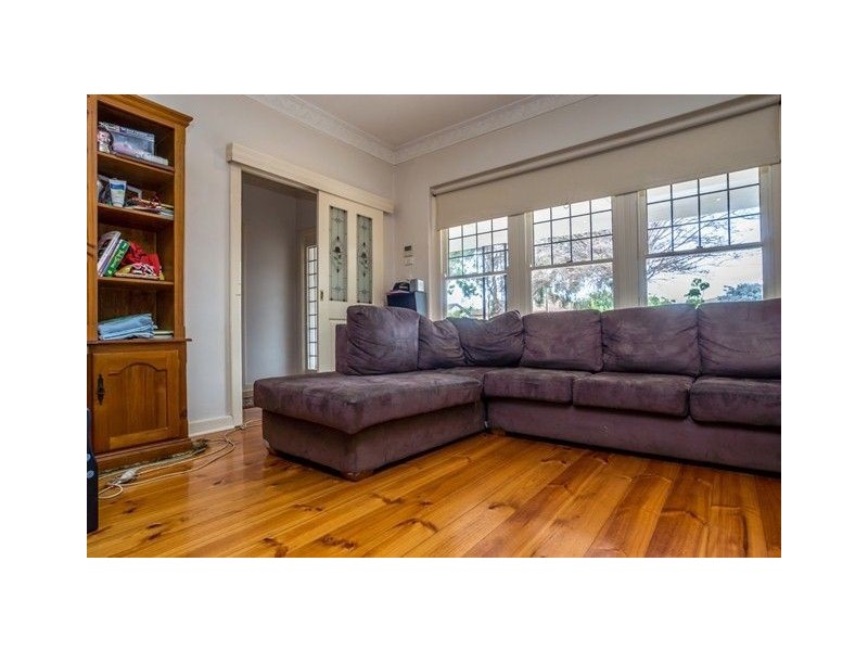 54 Edward Street, Cumberland Park SA 5041