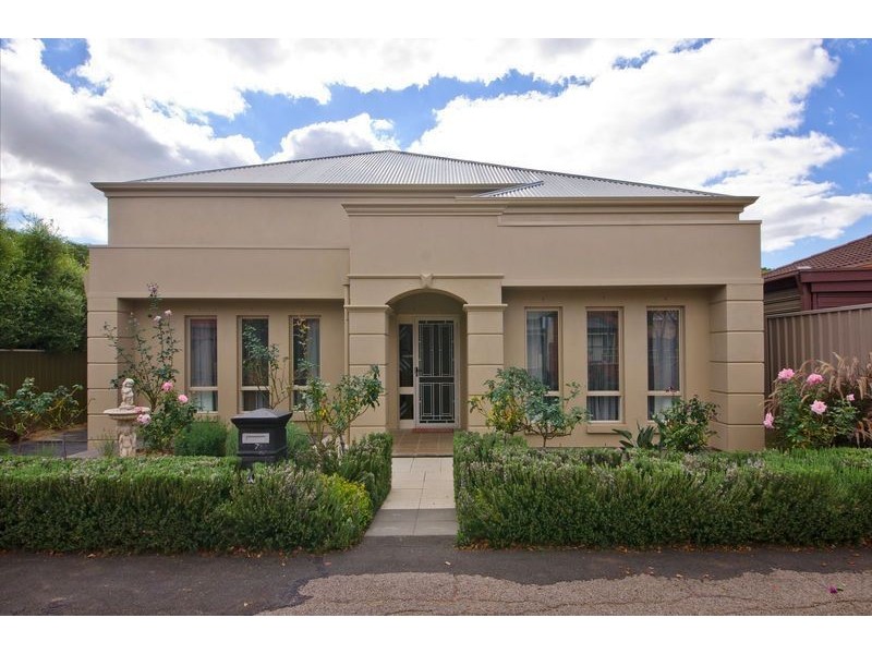 7 Hillview Road, Kingswood SA 5062