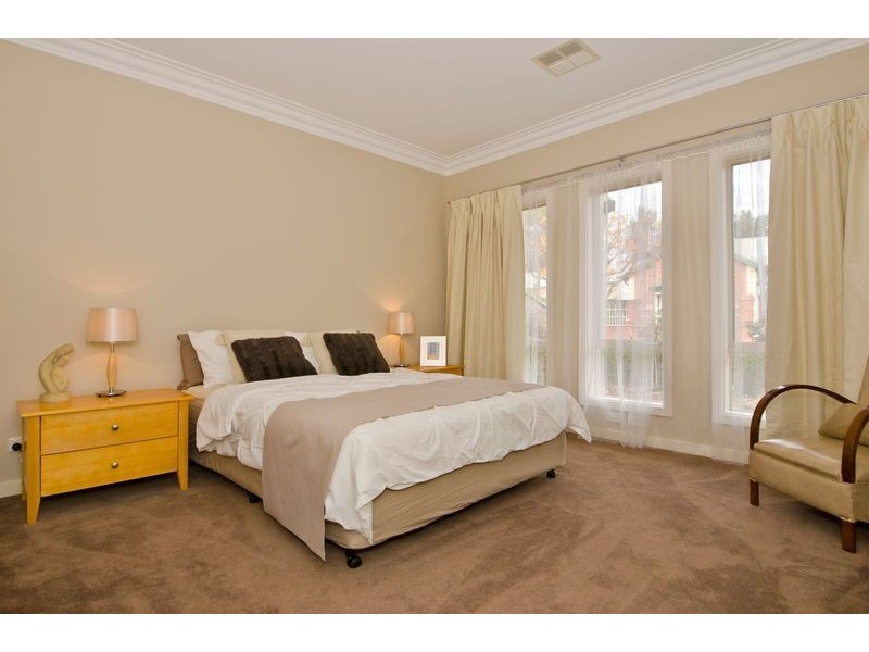 7 Hillview Road, Kingswood SA 5062