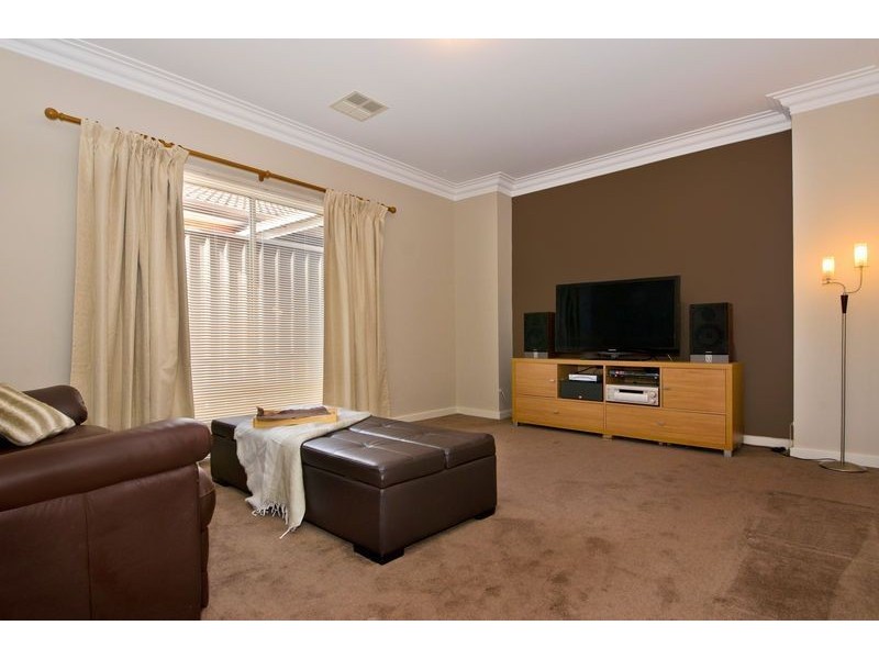 7 Hillview Road, Kingswood SA 5062