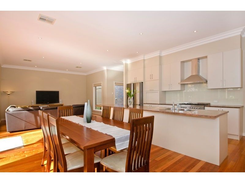 7 Hillview Road, Kingswood SA 5062