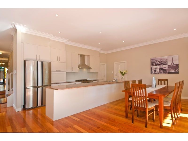 7 Hillview Road, Kingswood SA 5062