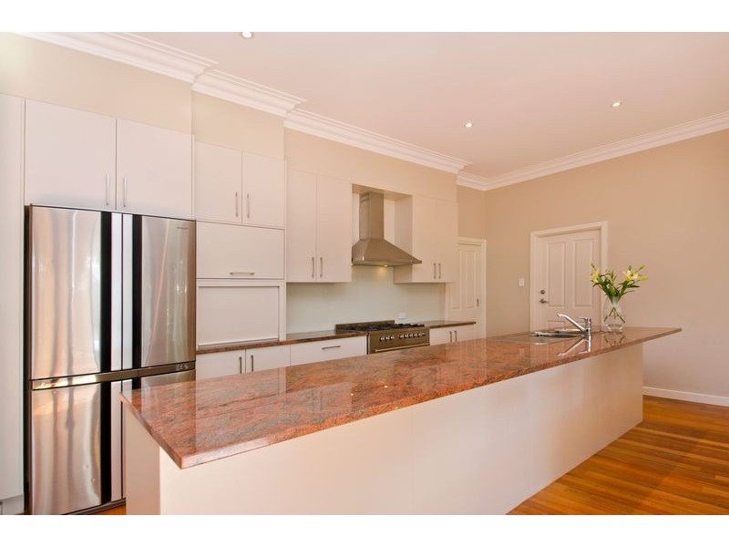 7 Hillview Road, Kingswood SA 5062