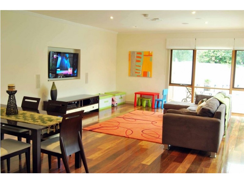 15 Mathias Avenue, Cumberland Park SA 5041