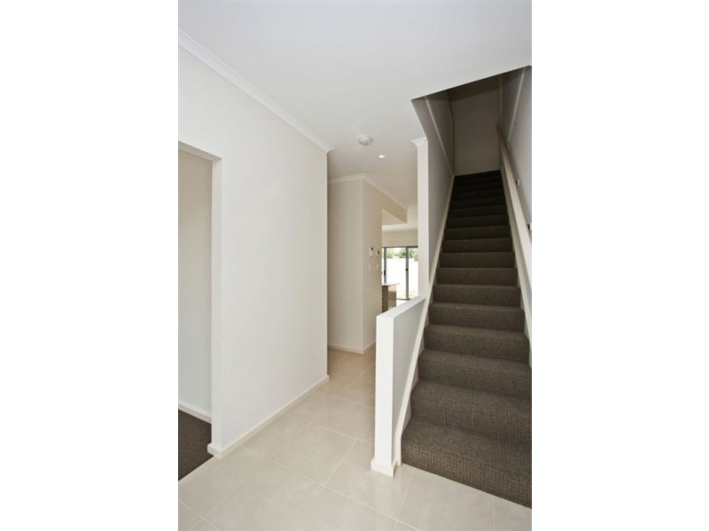 2/31A Findon Avenue, Seaton SA 5023
