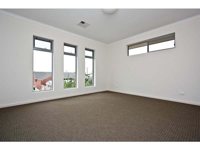 2/31A Findon Avenue, Seaton SA 5023
