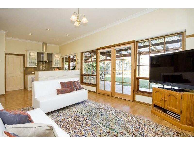 58 Somerset Ave, Cumberland Park SA 5041