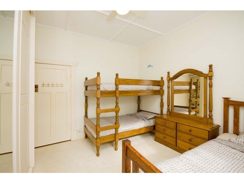 4 Clovelly Avenue, Clarence Gardens SA 5039