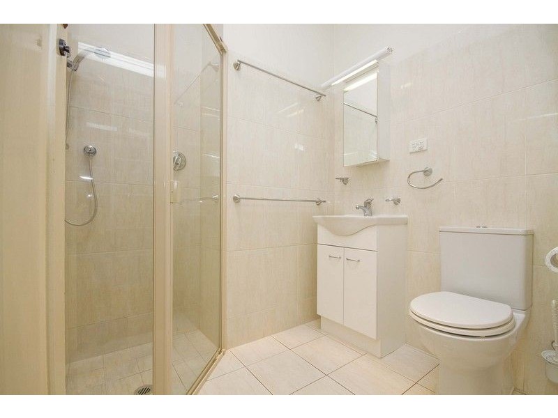 4 Clovelly Avenue, Clarence Gardens SA 5039