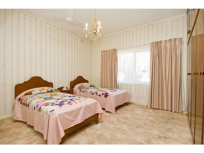 81 Seventh Avenue, St Morris SA 5068