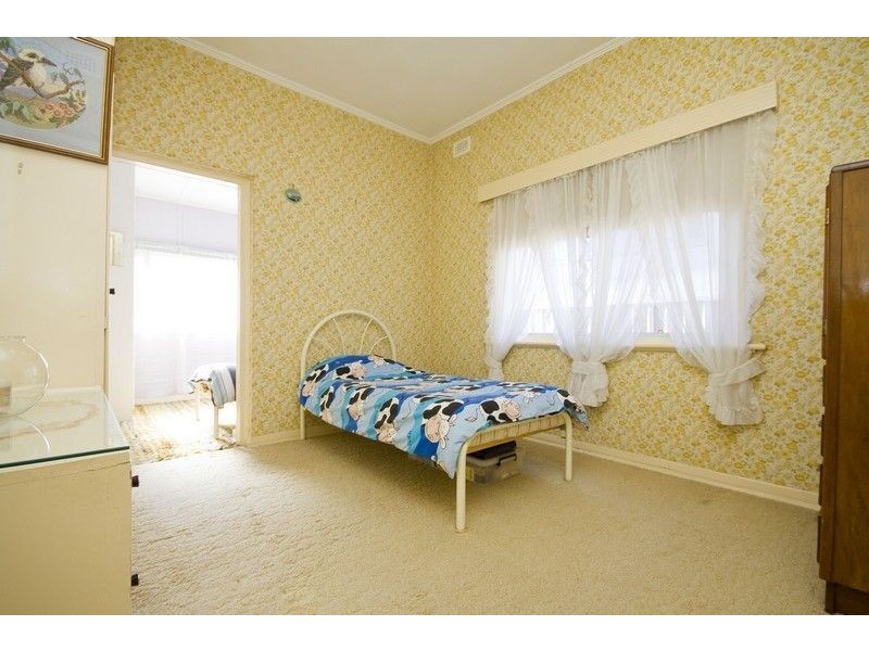 81 Seventh Avenue, St Morris SA 5068