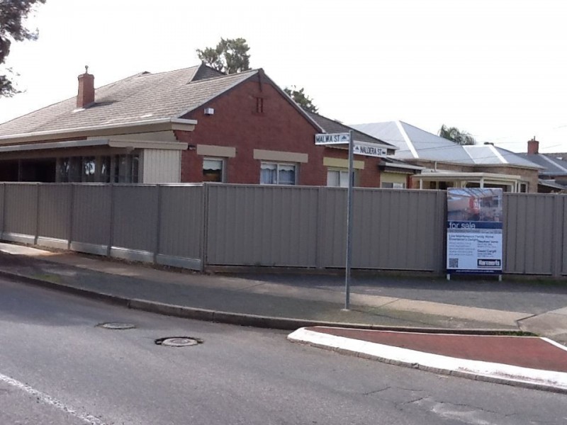 23A Naldera St, Glandore SA 5037