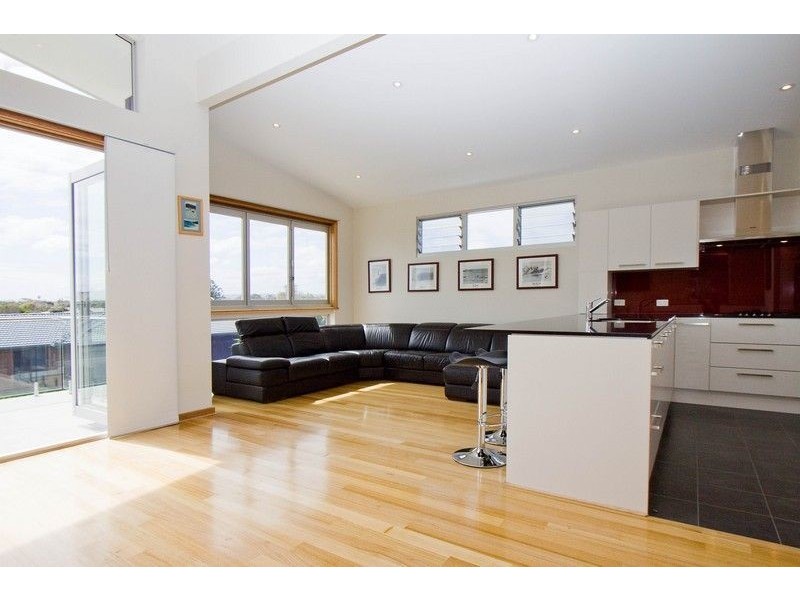 4 Gulf St, Seaford SA 5169