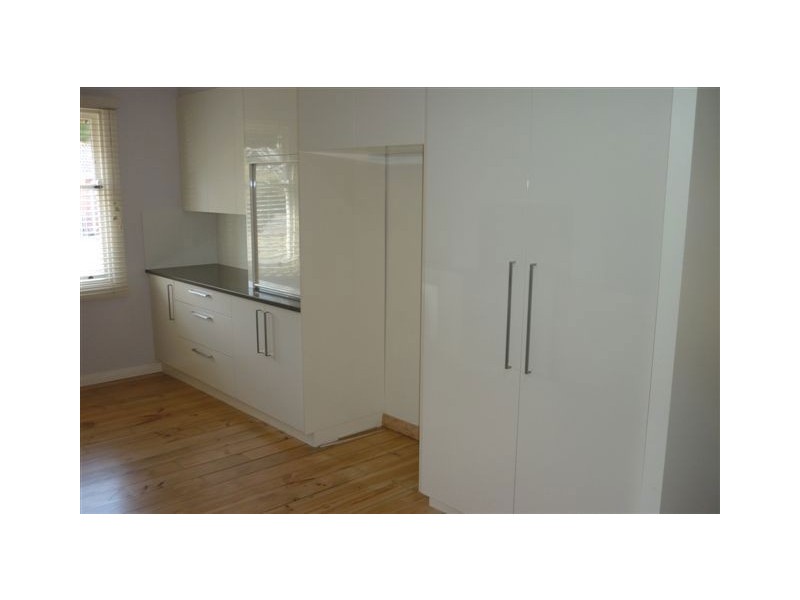 142 Avenue Road, Clarence Gardens SA 5039